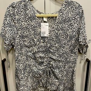 H&M short sleeve top
